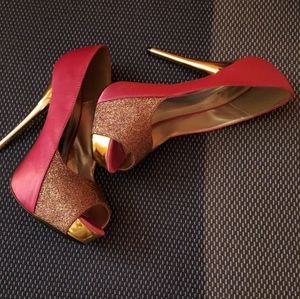 Qupid Fuchsia Satin Heels